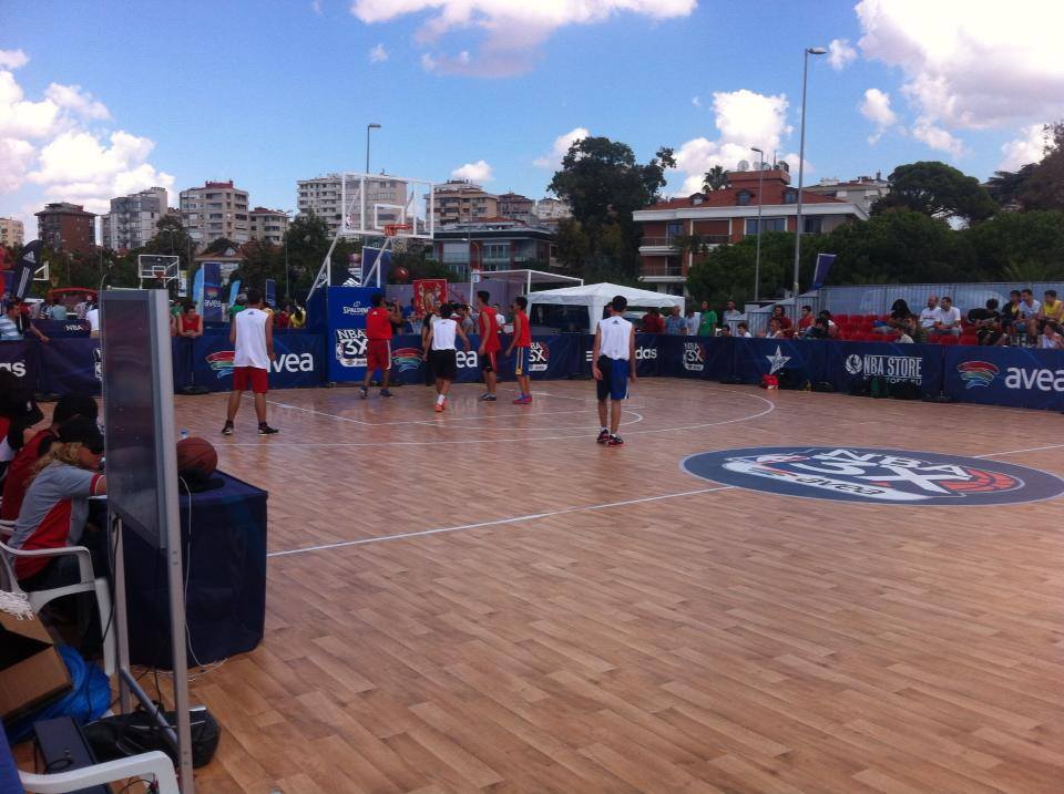 Street Basketball Portable Grandstand